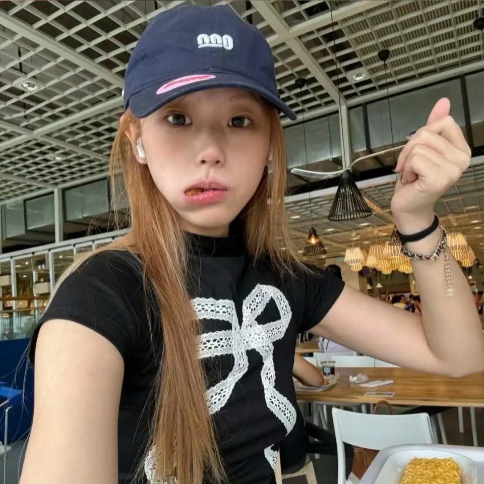 娘娘茶艺惊人，陛下夜夜沉沦